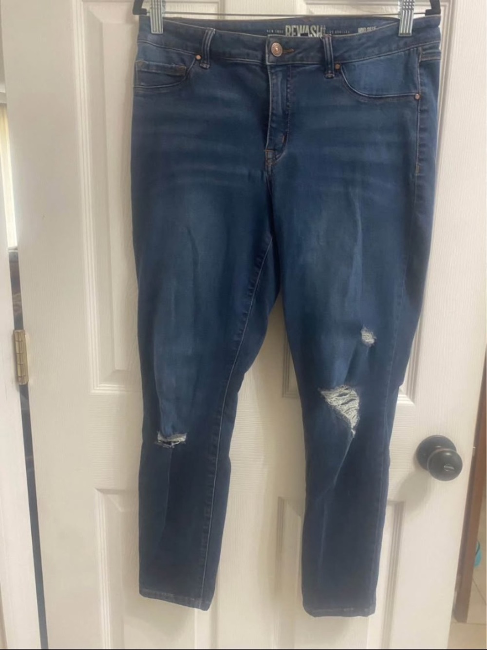 Rewash Women's Distressed Dark Blue Skinny Jeans